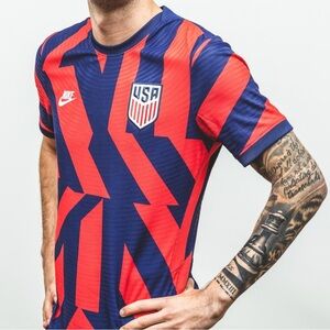 Nike USA Men's National Soccer Team Red and Blue Shirt Medium